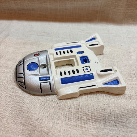 Star Wars R2D2 Light Switch Cover Plate Wall Decor Ceramic Hand Painted - Picture 6 of 7